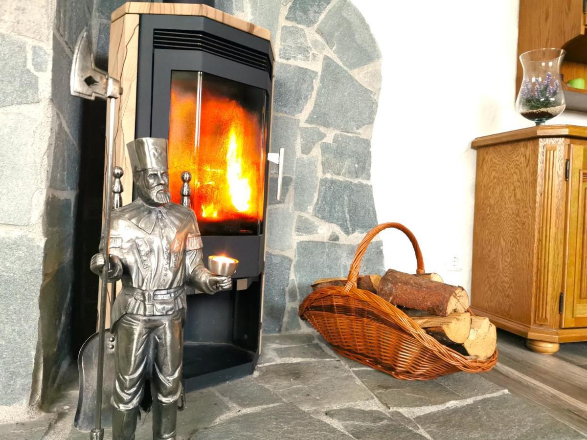 Ferienwohnung Am Bergmannsbrunnen Schoenheide Ngoại thất bức ảnh