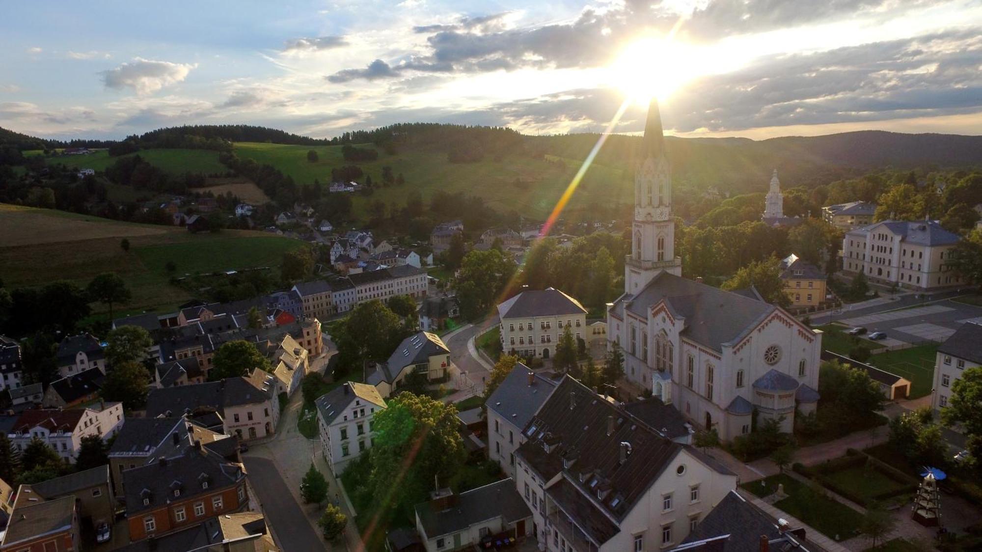 Ferienwohnung Am Bergmannsbrunnen Schoenheide Ngoại thất bức ảnh